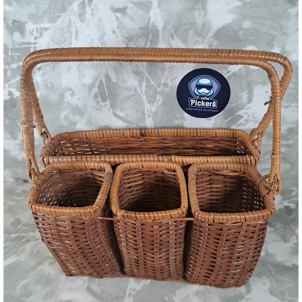 Vtg Wicker Silverware Caddy Flatware Napkin  Holder Organizer Rattan BOHO decor